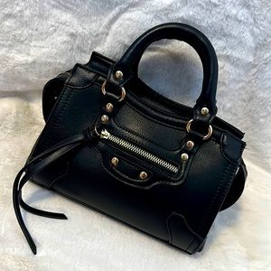 Small fashion Nova Bag